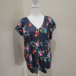 Express Capped Sleeve Floral Blouse with Zipper